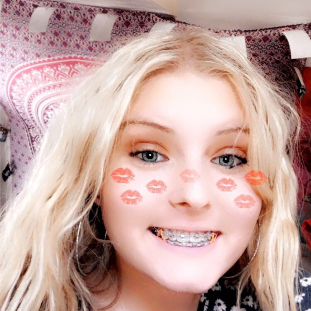 Meet your Posher, Mikalah